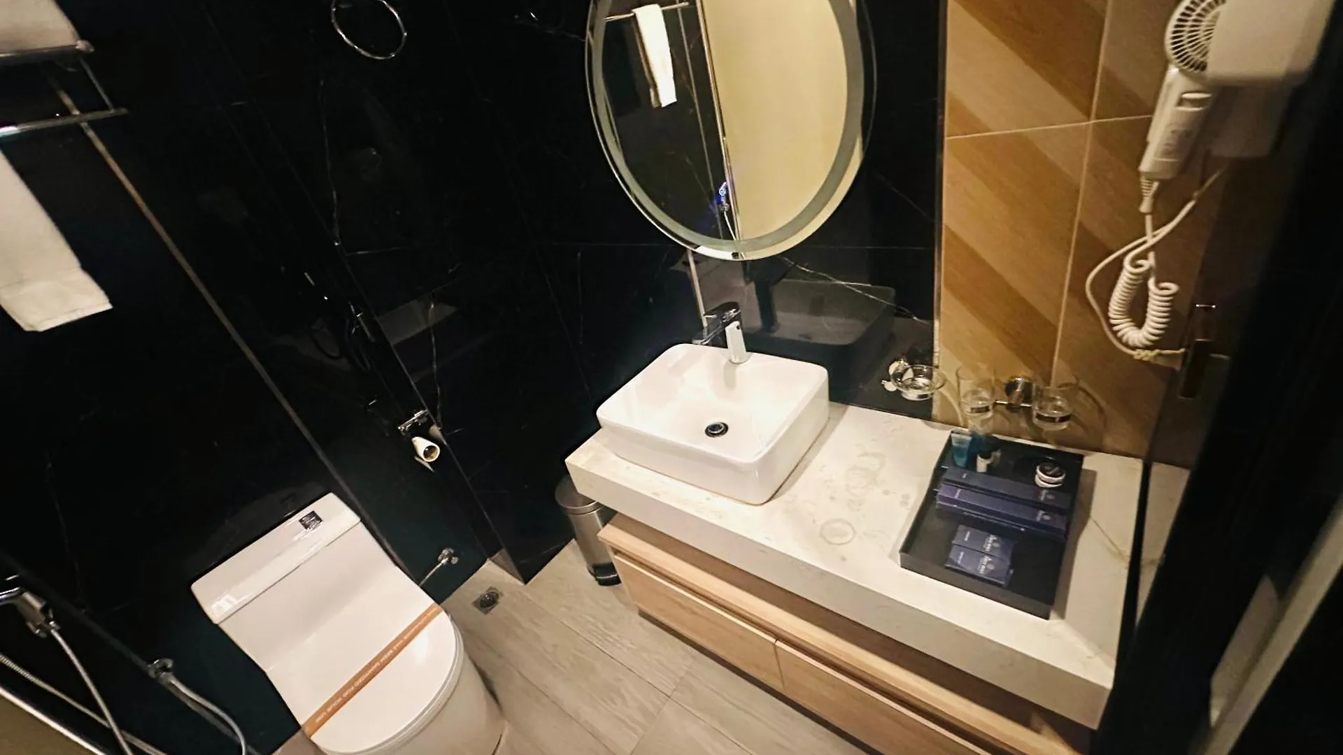 The Zabeer Dhaka Hotel
